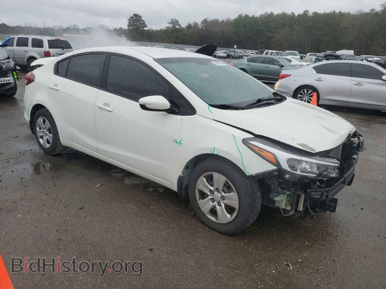 2017 KIA FORTE - VIN: 3KPFK4A73HE159718 - Фото 4