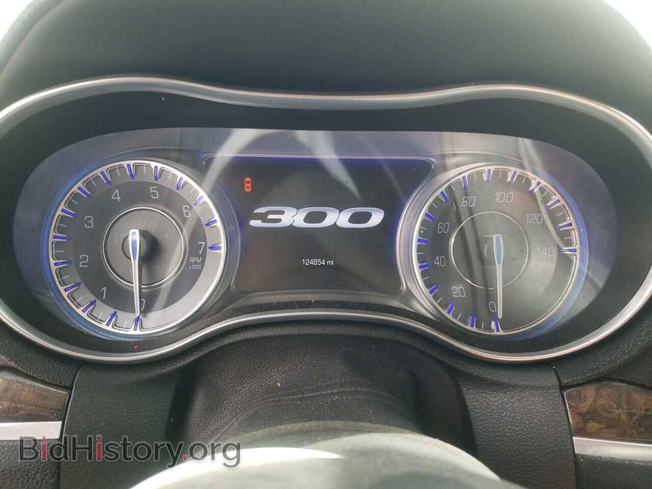 2016 CHRYSLER 300 - VIN: 2C3CCAEG2GH151660 - Фото 9