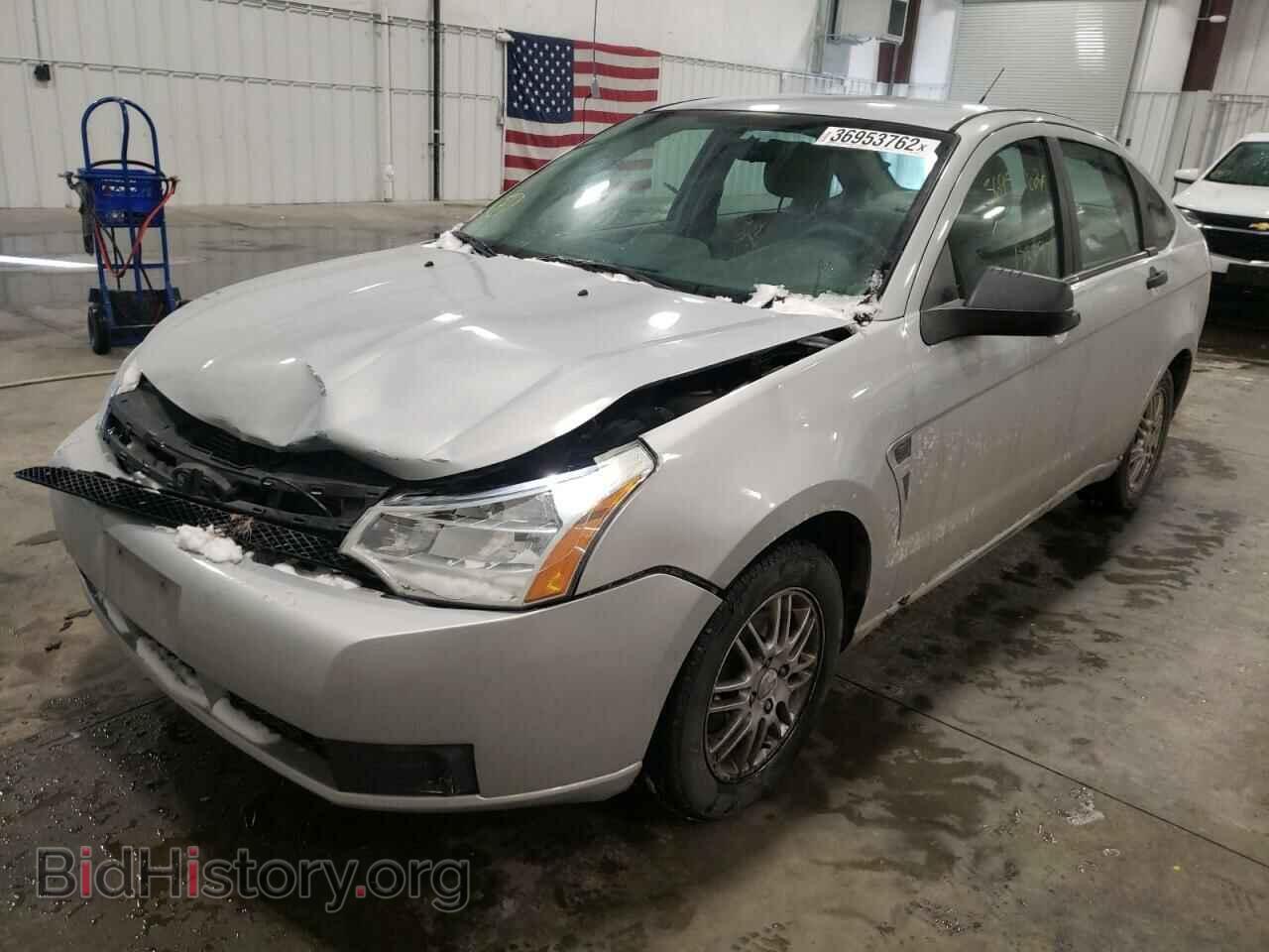 2008 FORD FOCUS - VIN: 1FAHP35N58W121206 - Фото 2