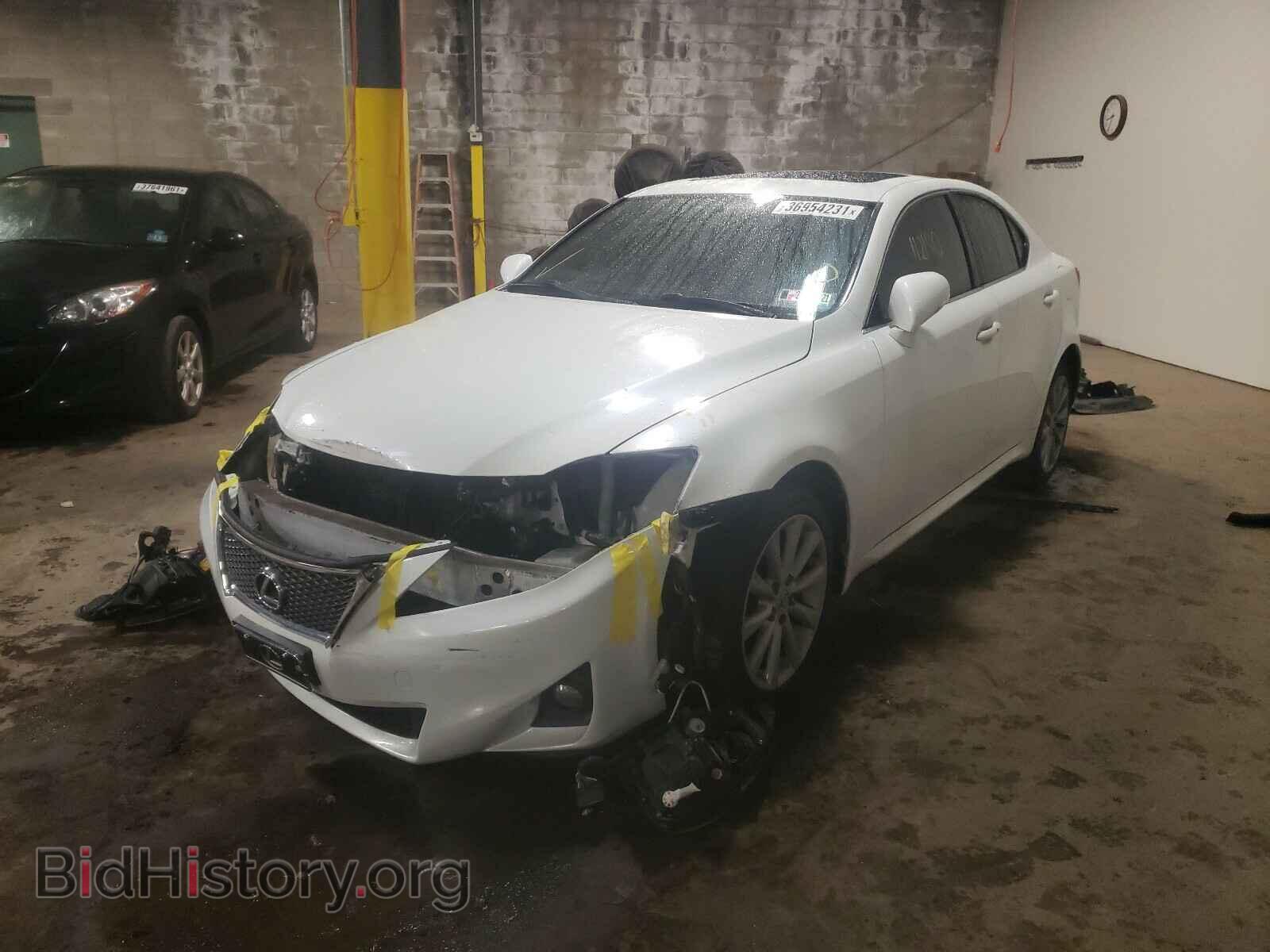 2009 LEXUS IS - VIN: JTHCK262495028880 - Фото 2