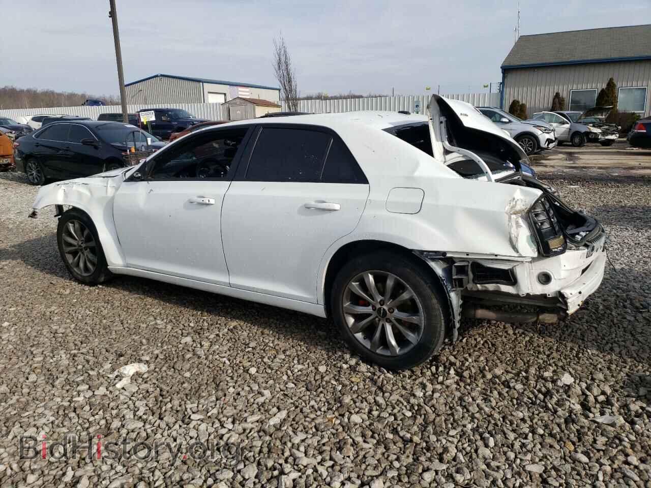 2014 CHRYSLER 300 - VIN: 2C3CCAGG9EH297970 - Фото 2