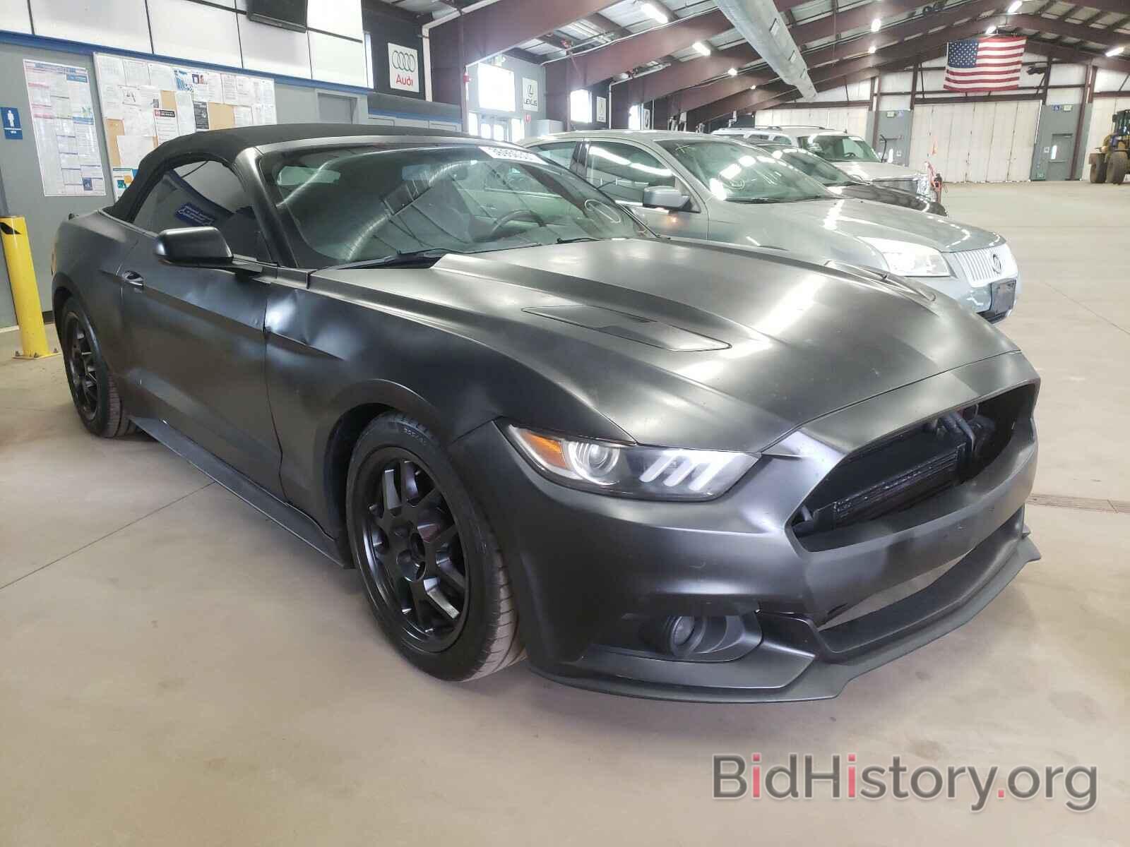 Photo 1FATP8UH7G5253620 - FORD MUSTANG 2016