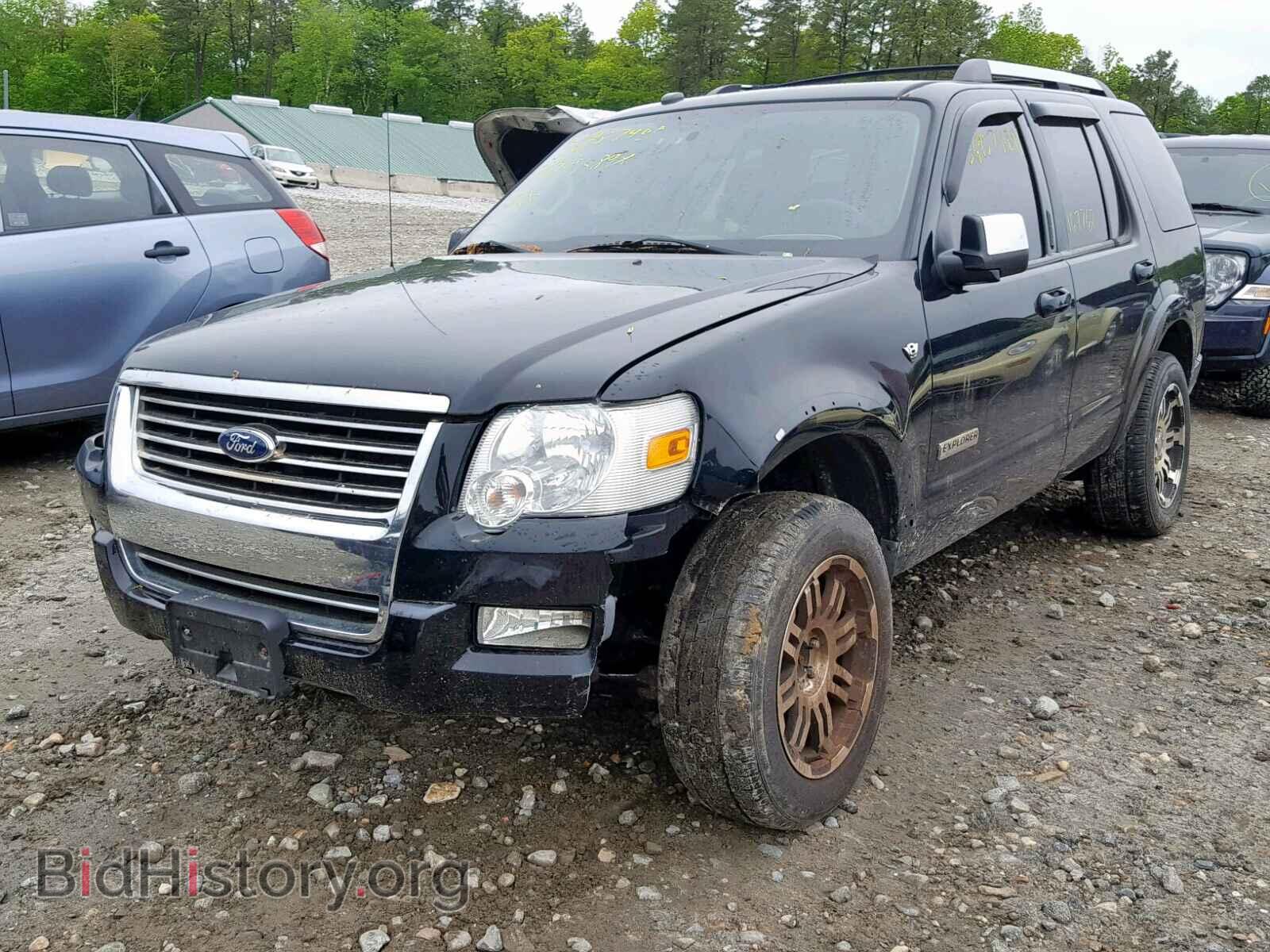 2008 FORD EXPLORER L - VIN: 1FMEU75878UB02493 - Photo 2