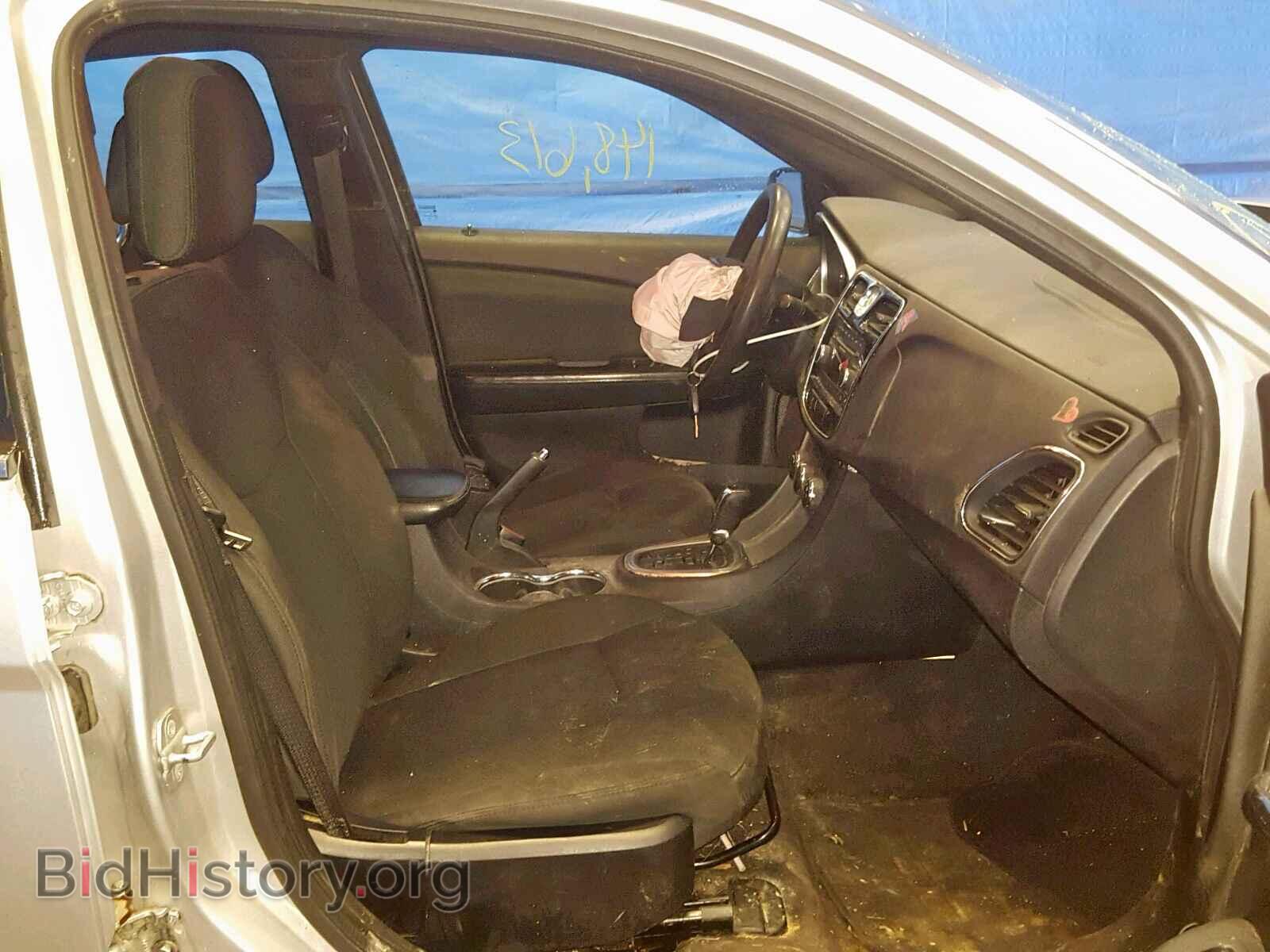 2012 CHRYSLER 200 - VIN: 1C3CCBAB1CN168886 - Фото 5