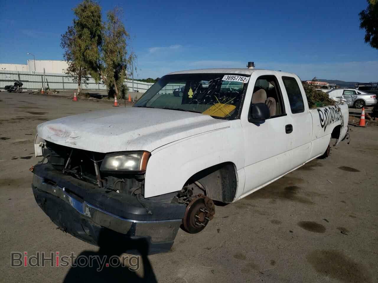 2006 CHEVROLET SILVERADO - VIN: 1GCEC19V96E230889 - Фото 2