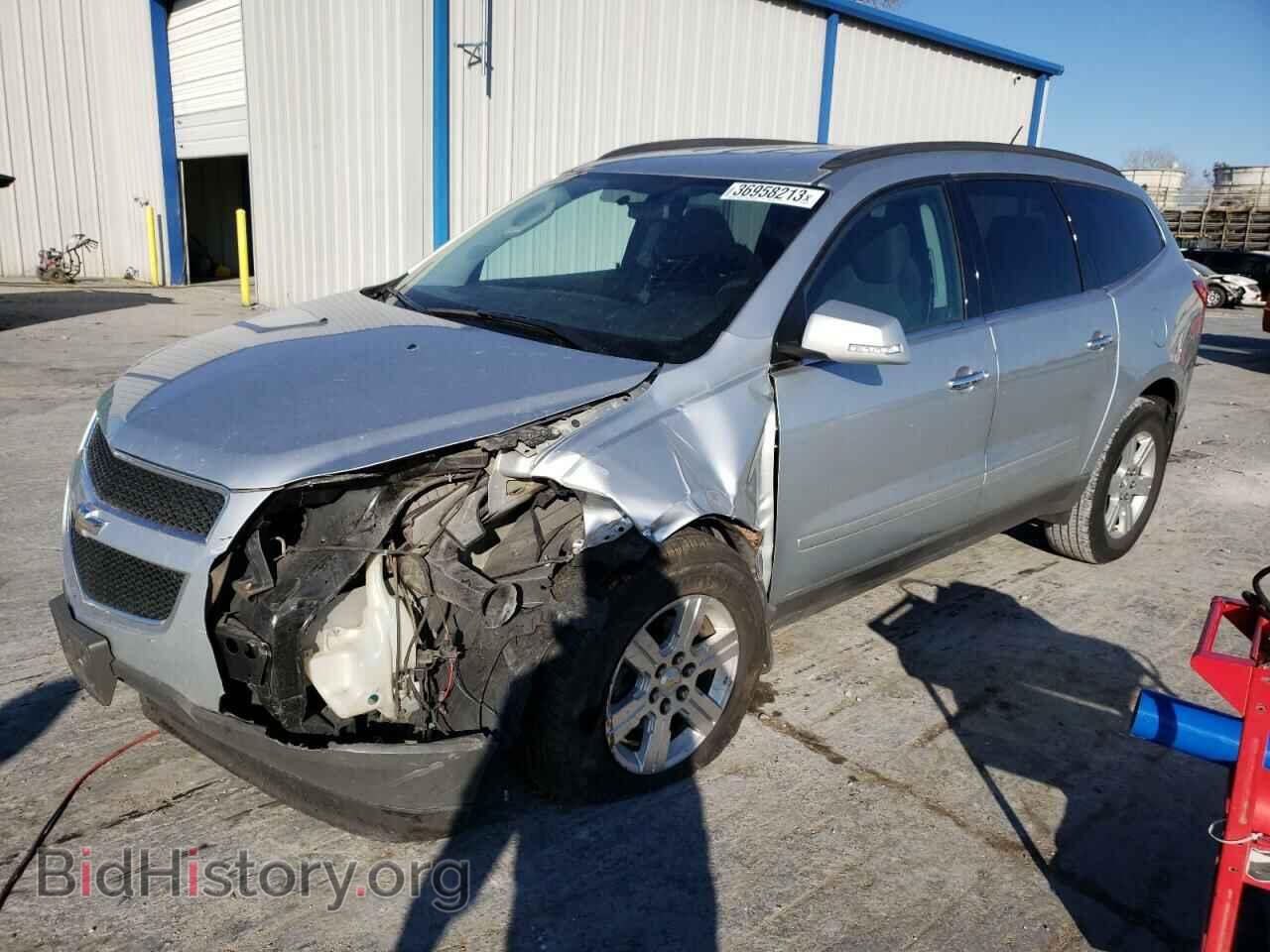 Photo 1GNKRGED0CJ353850 - CHEVROLET TRAVERSE 2012