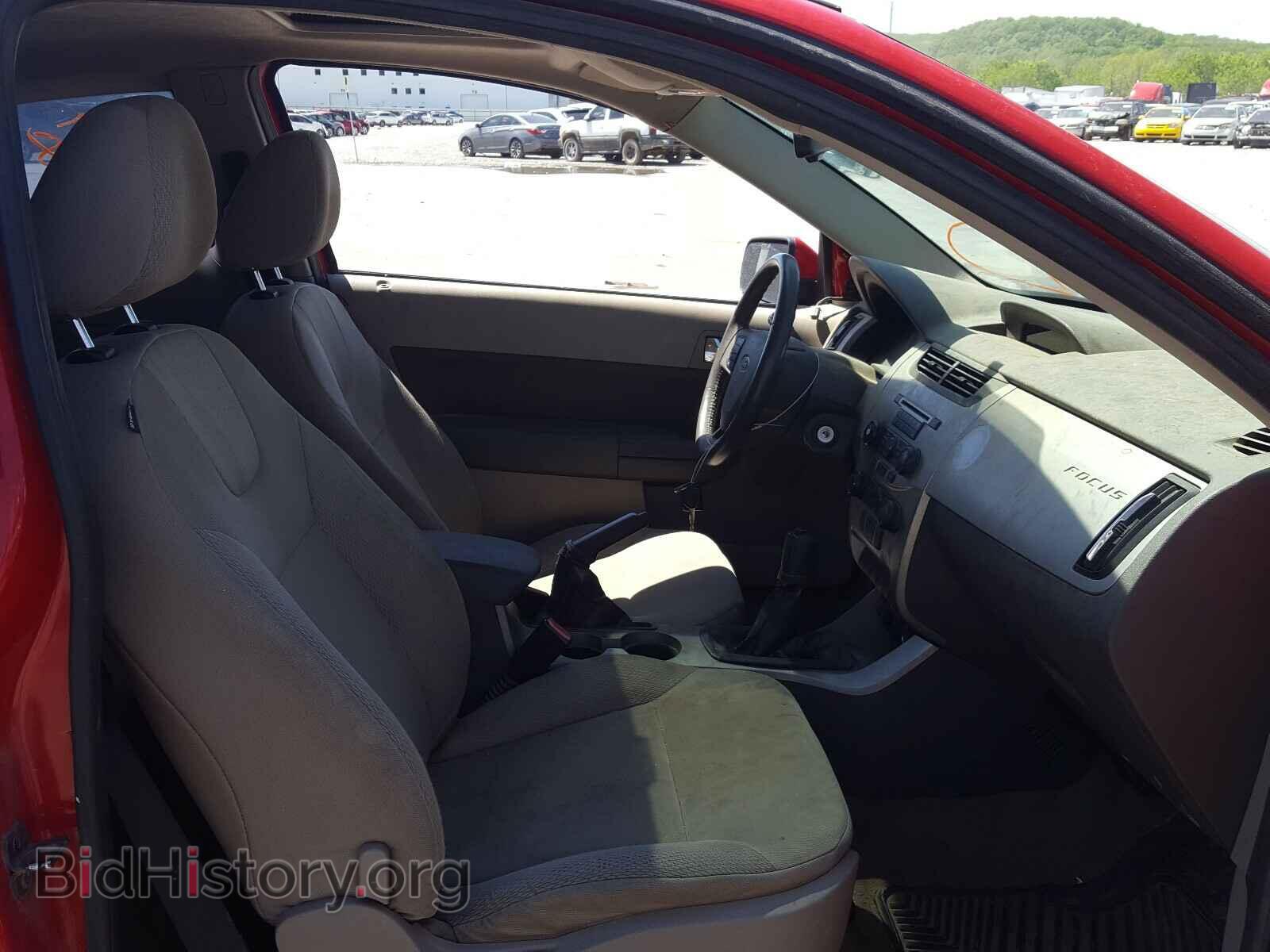 2008 FORD FOCUS - VIN: 1FAHP33N28W103717 - Фото 5