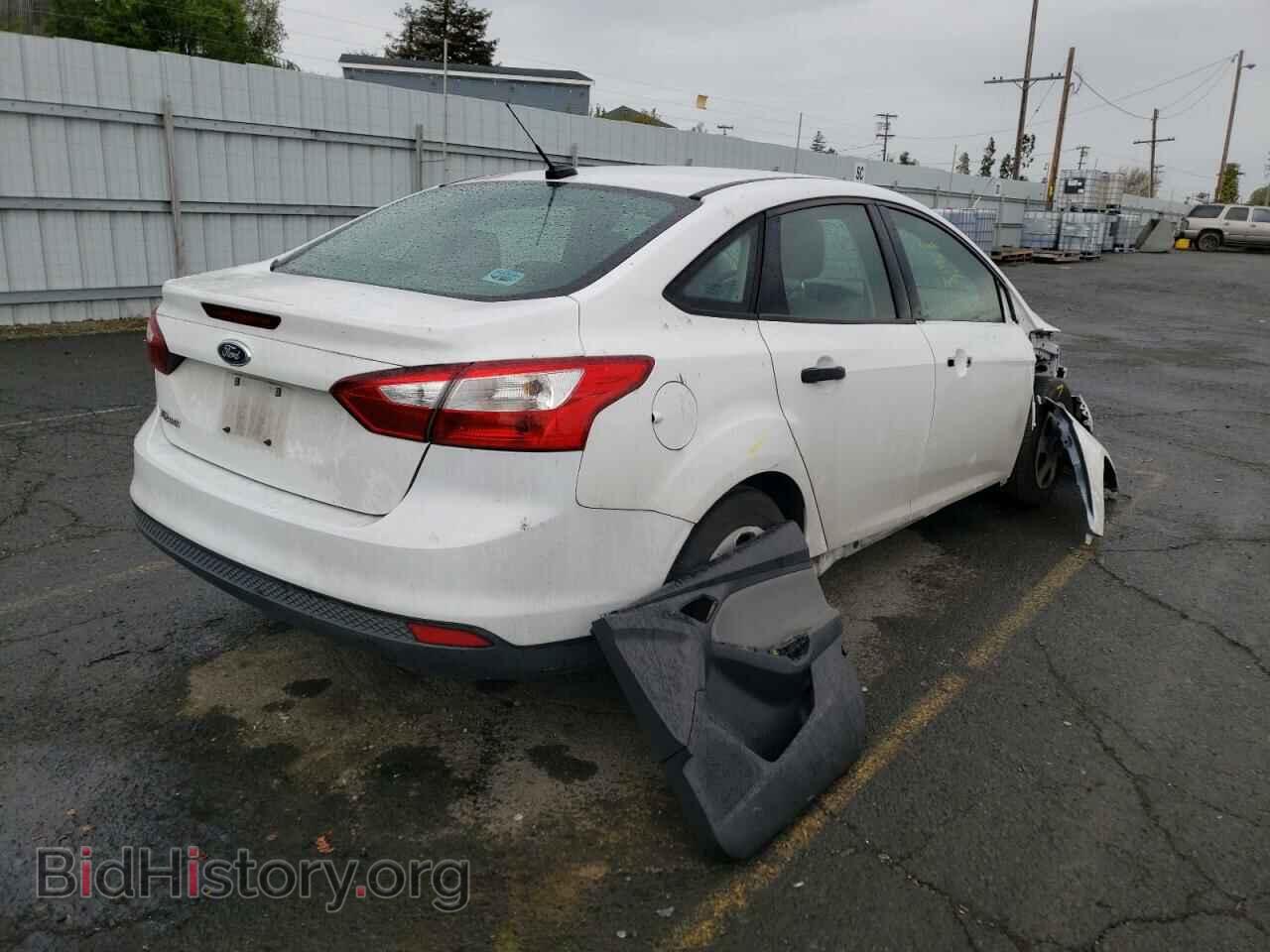 2012 FORD FOCUS - VIN: 1FAHP3E26CL302332 - Photo 4