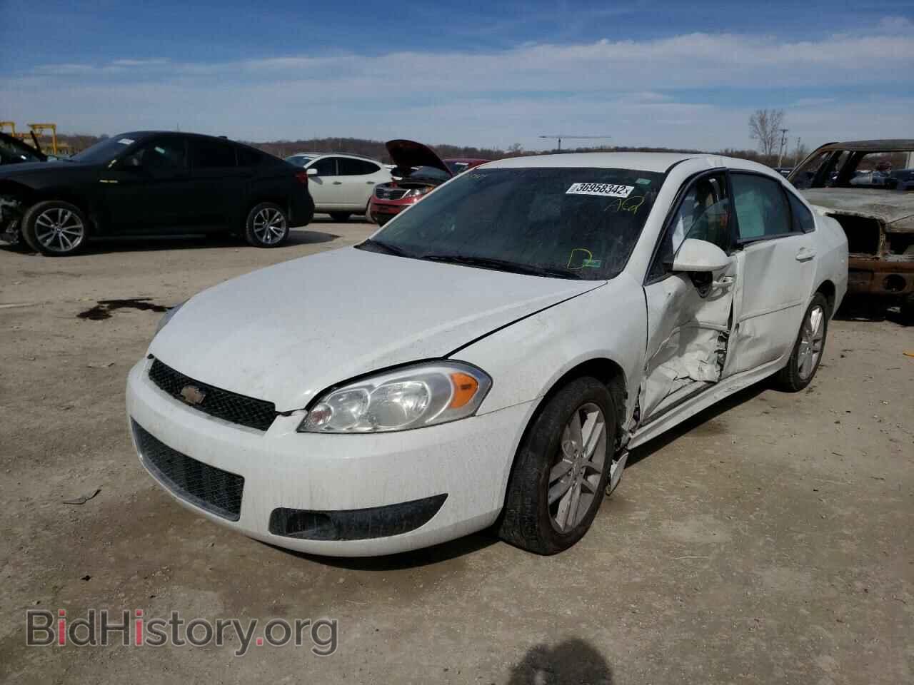 2016 CHEVROLET IMPALA - VIN: 2G1WD5E32G1163979 - Фото 2