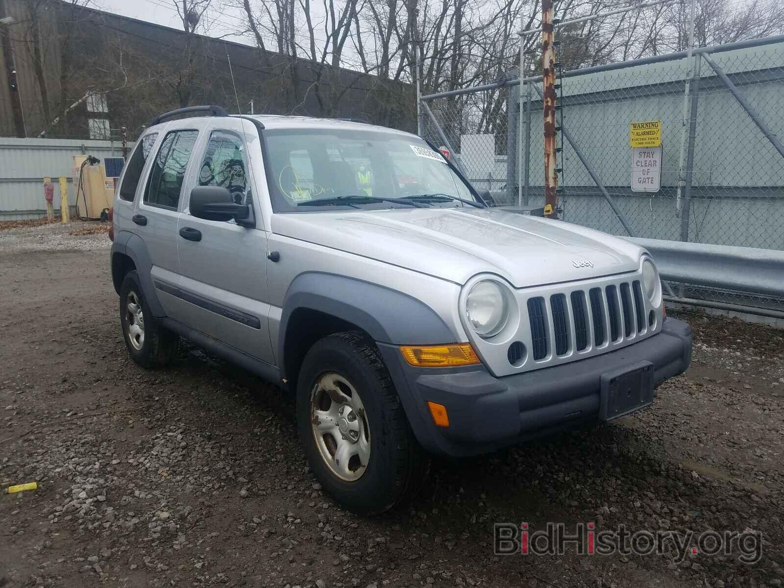 Photo 1J4GL48K37W654091 - JEEP LIBERTY 2007