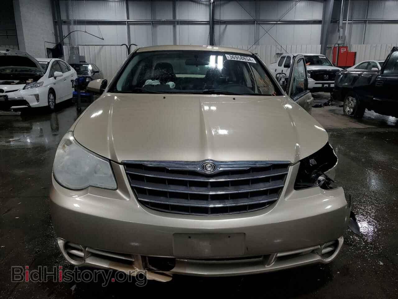 2010 CHRYSLER SEBRING - VIN: 1C3CC5FD7AN192330 - Фото 5