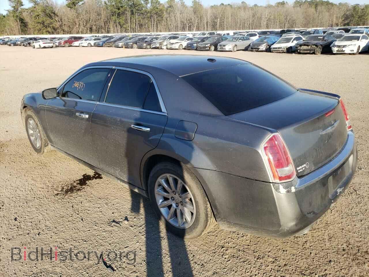 2011 CHRYSLER 300 - VIN: 2C3CA5CG6BH537958 - Фото 2