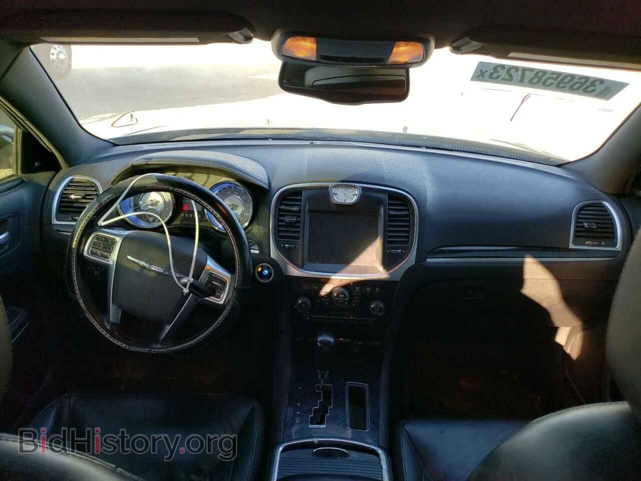 2011 CHRYSLER 300 - VIN: 2C3CA5CG6BH537958 - Фото 8