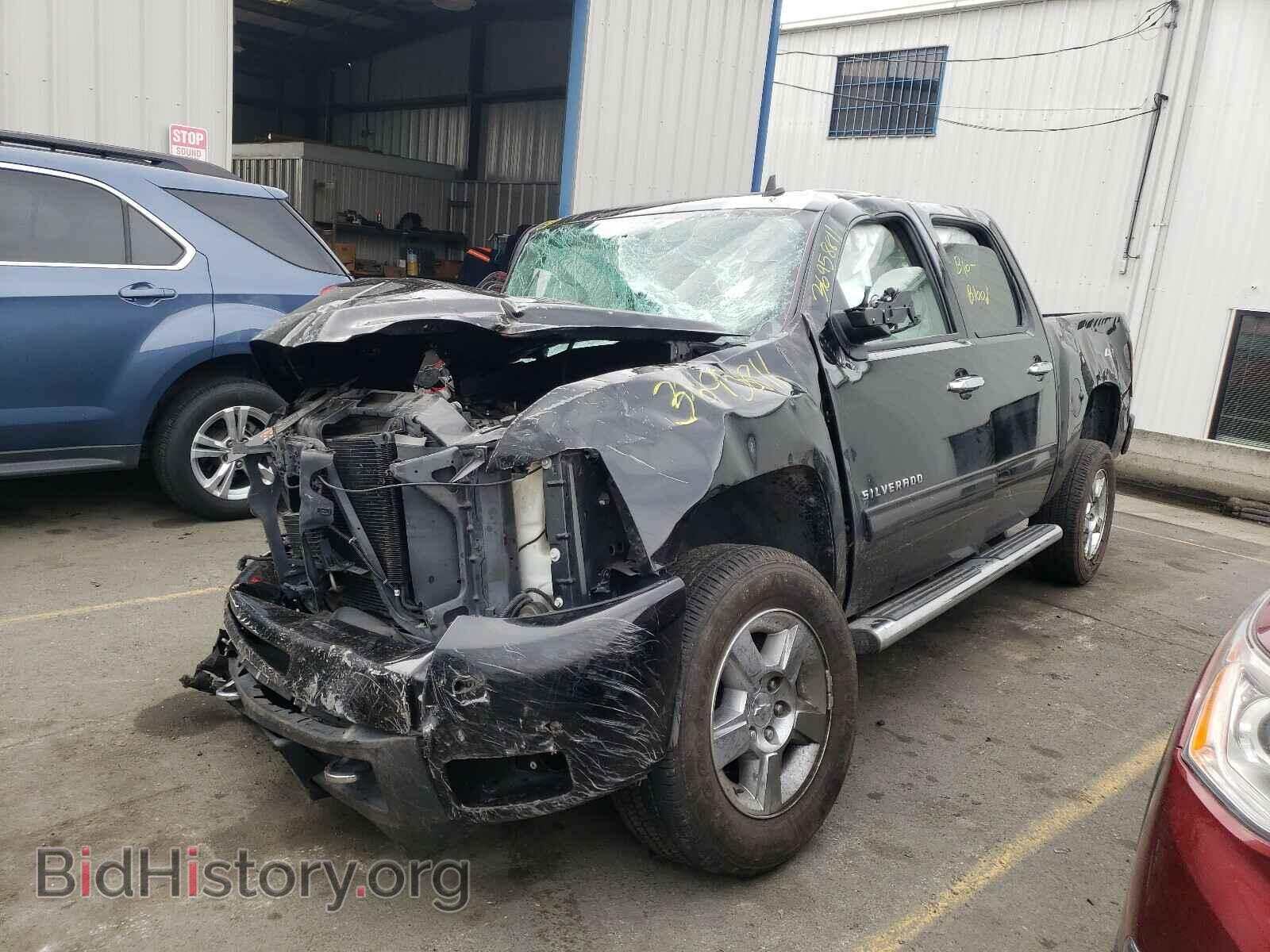 2011 CHEVROLET SILVERADO - VIN: 3GCPKTE32BG273257 - Фото 2