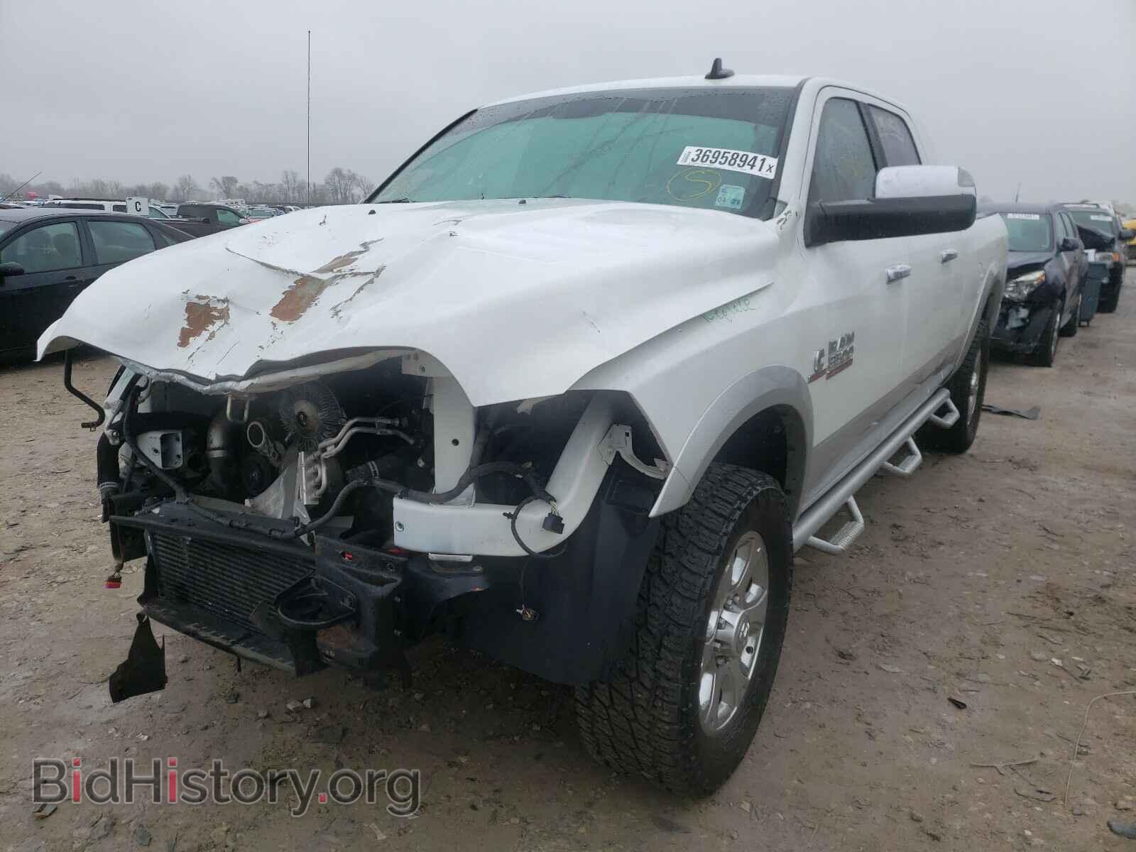 2014 RAM 3500 - VIN: 3C63R3ML1EG174646 - Фото 2