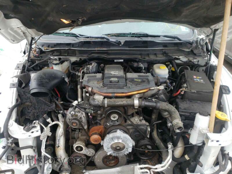 2014 RAM 3500 (VIN 3C63R3ML1EG174646) — photo 7 of 10