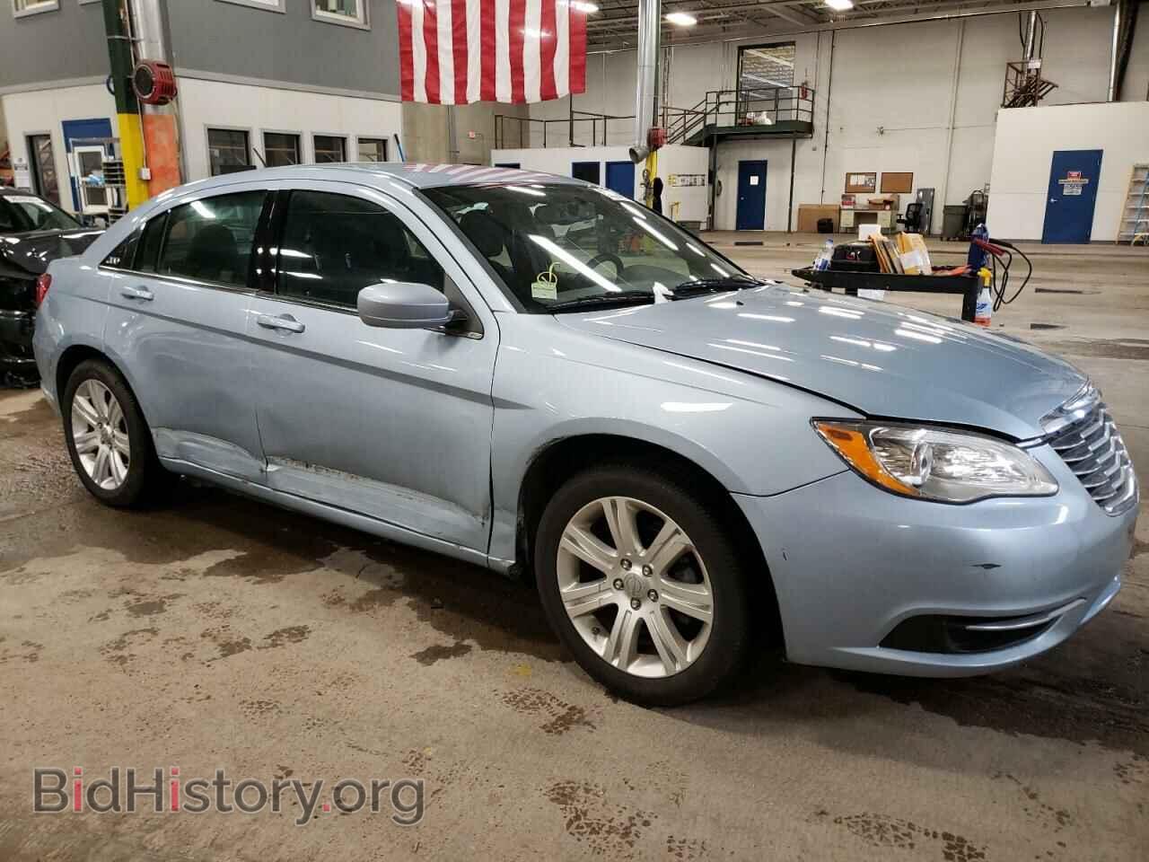 2013 CHRYSLER 200 - VIN: 1C3CCBBB6DN587915 - Фото 4