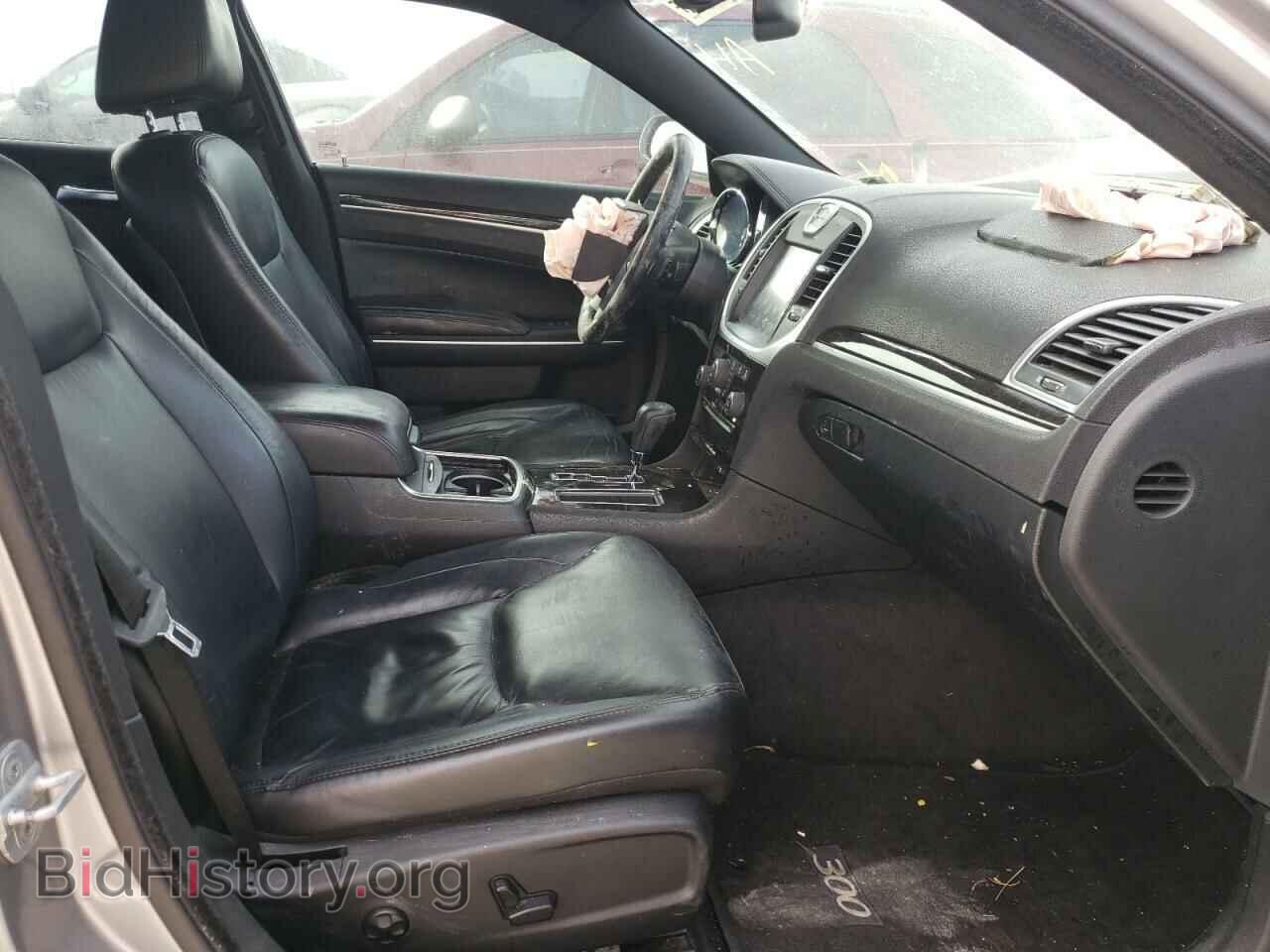 2011 CHRYSLER 300 - VIN: 2C3CA5CG4BH556900 - Фото 5