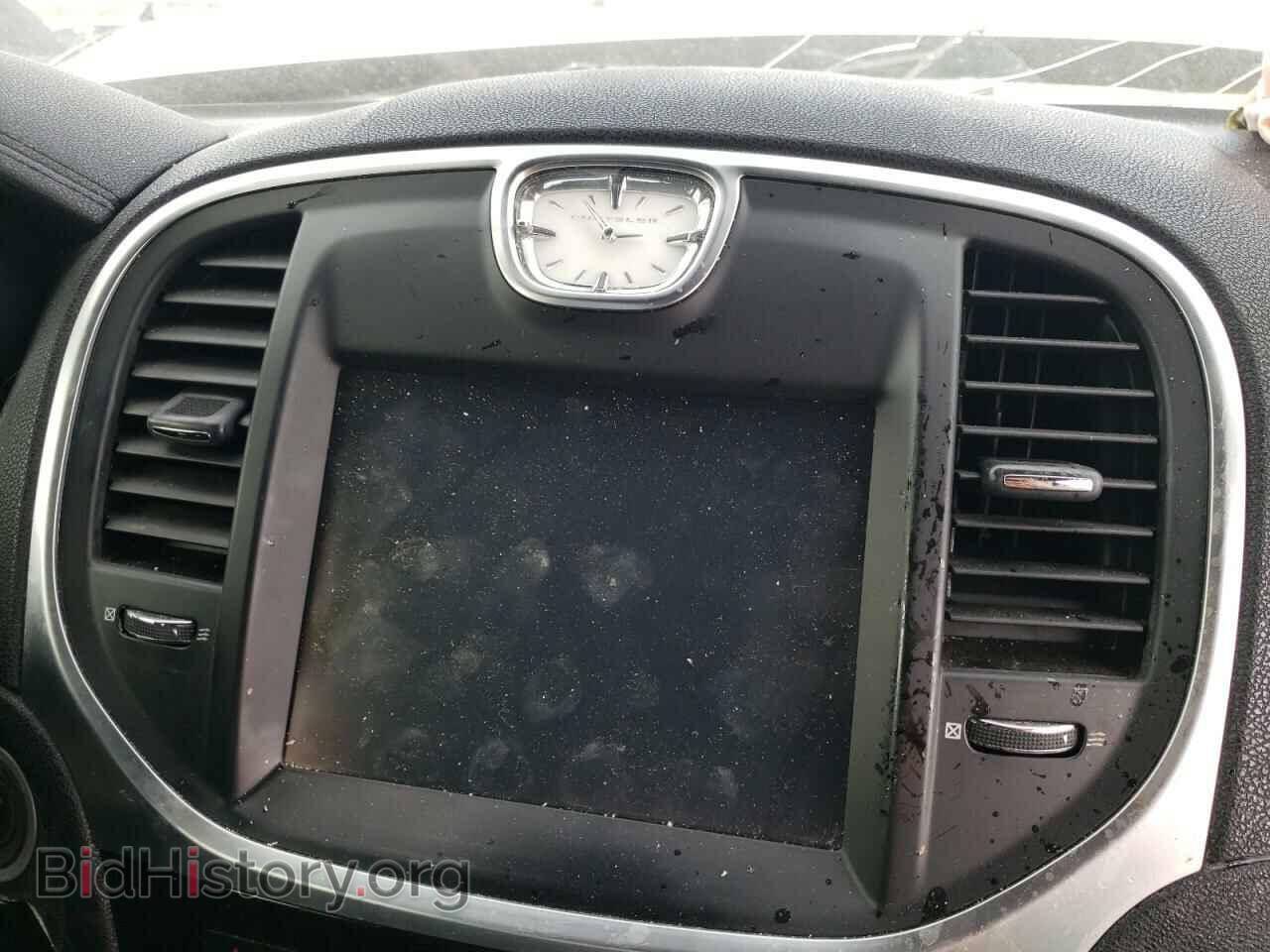 2011 CHRYSLER 300 - VIN: 2C3CA5CG4BH556900 - Фото 9