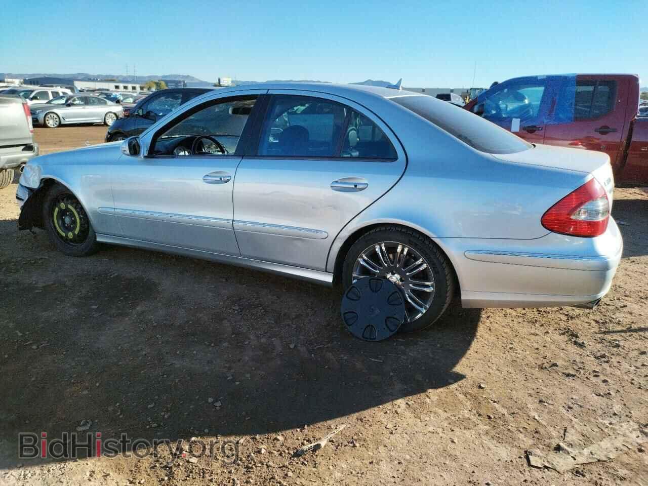 2007 MERCEDES-BENZ E-CLASS - VIN: WDBUF56X77B149889 - Фото 2