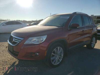 2011 Volkswagen TIGUAN Tiguan S, красный — VIN WVGBV7AX1BW002060, Copart
