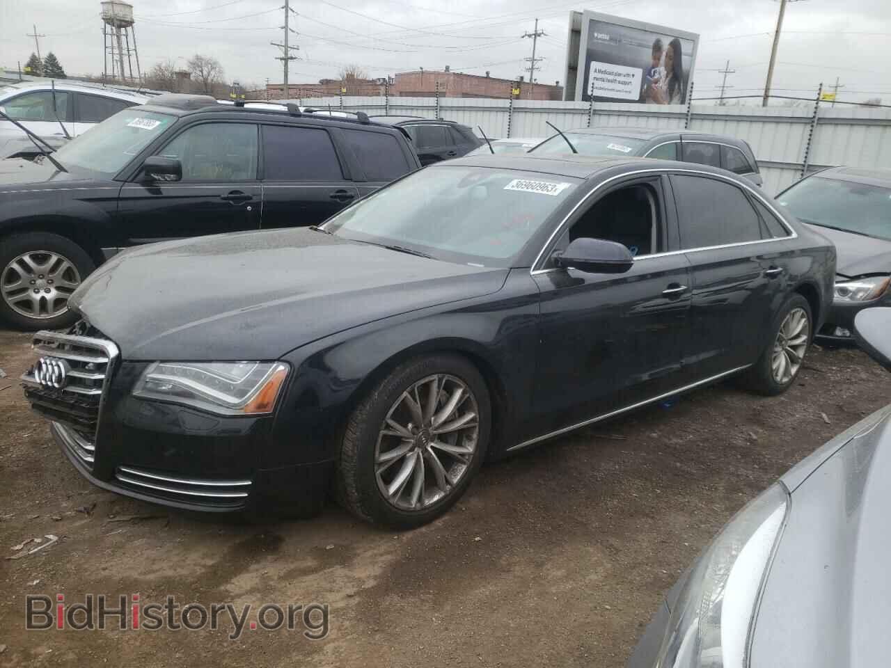 Photo WAURVAFD7BN018619 - AUDI A8 2011