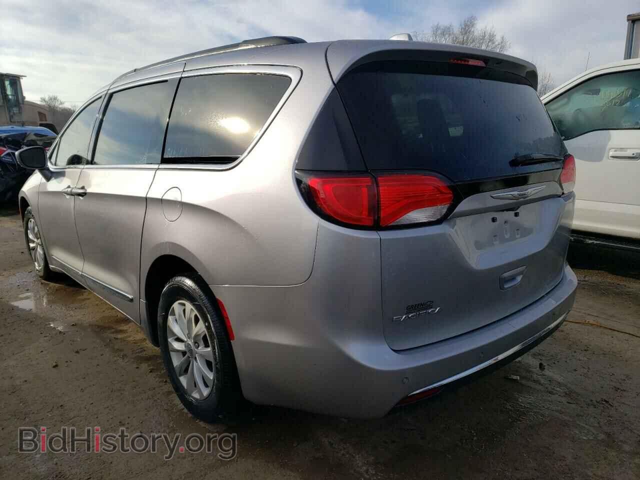 2017 CHRYSLER PACIFICA - VIN: 2C4RC1BG9HR621575 - Фото 2