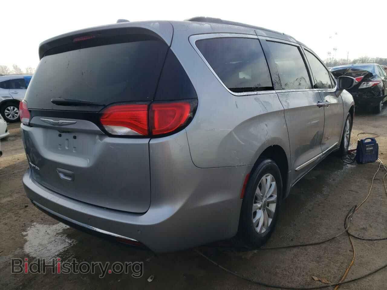 2017 CHRYSLER PACIFICA - VIN: 2C4RC1BG9HR621575 - Фото 3