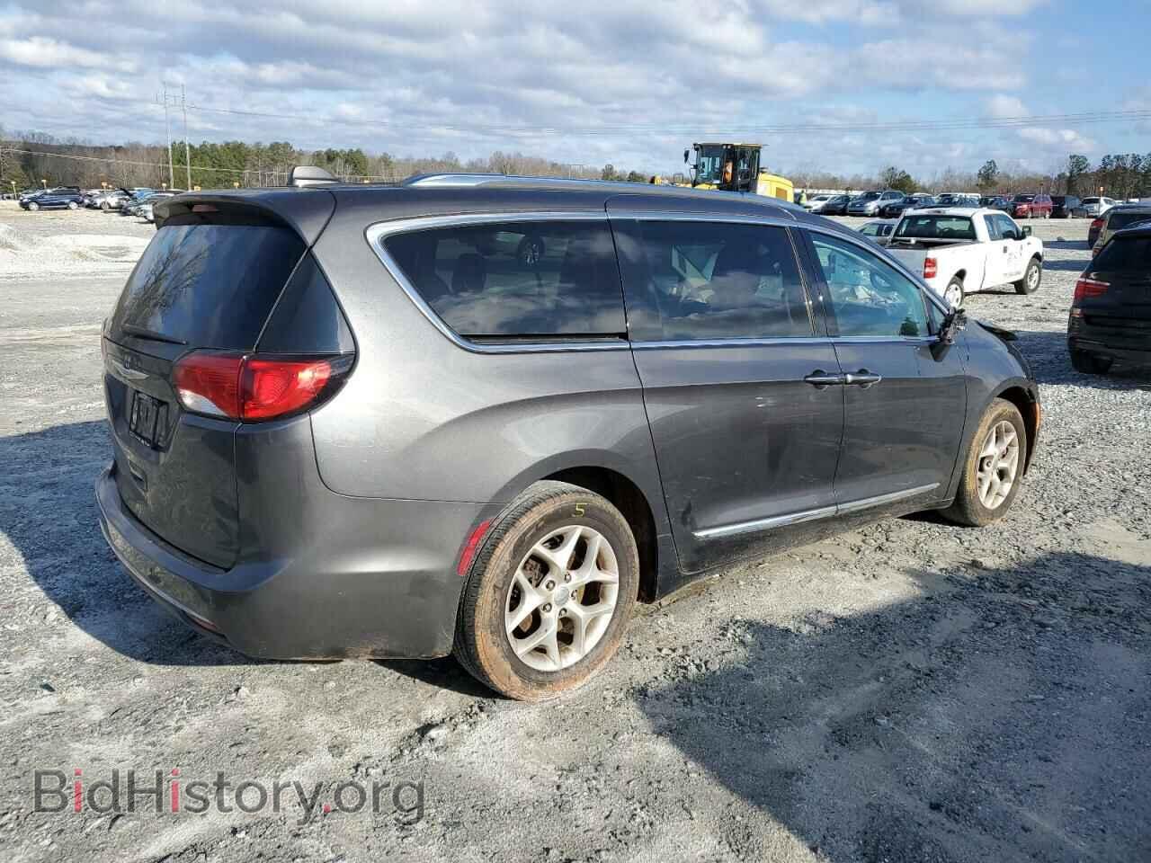 2017 CHRYSLER PACIFICA - VIN: 2C4RC1EG9HR647718 - Photo 3