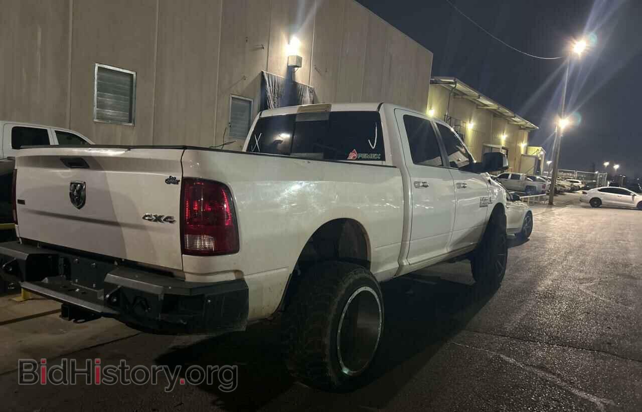 2016 RAM All Models - VIN: 3C6UR5DL8GG156129 - Фото 4