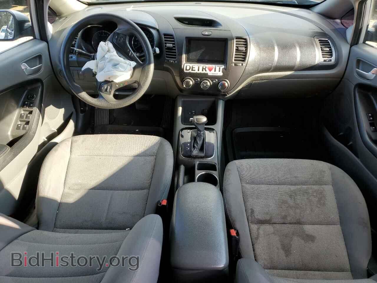 2017 KIA FORTE - VIN: 3KPFK4A78HE104312 - Фото 8