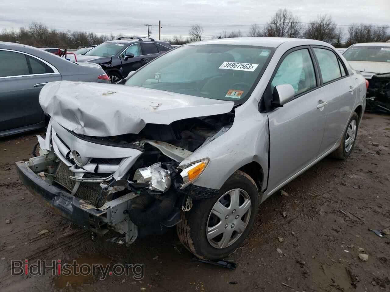 Photo 2T1BU4EE6BC659136 - TOYOTA COROLLA 2011