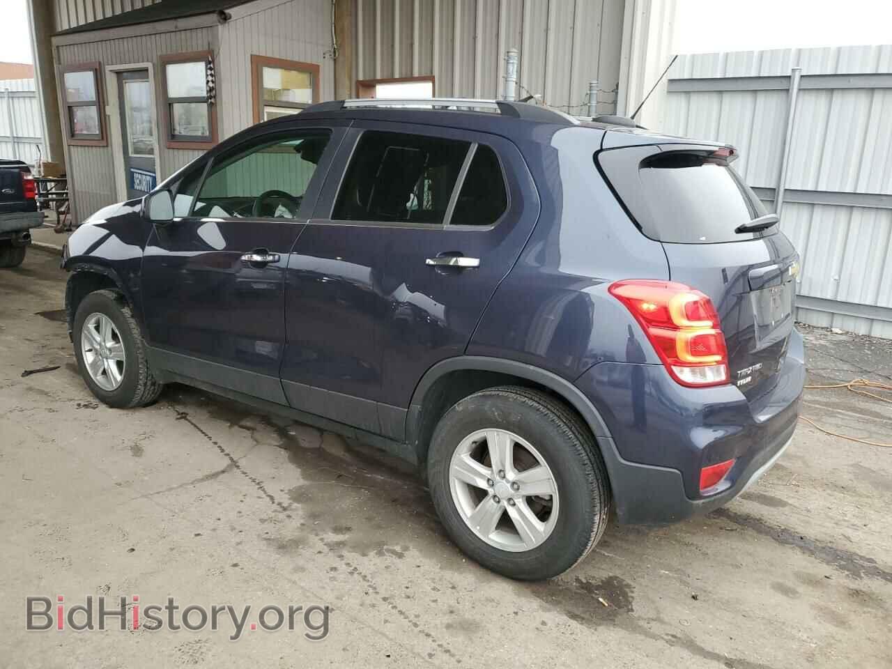 2019 CHEVROLET TRAX - VIN: 3GNCJPSB3KL268605 - Фото 2