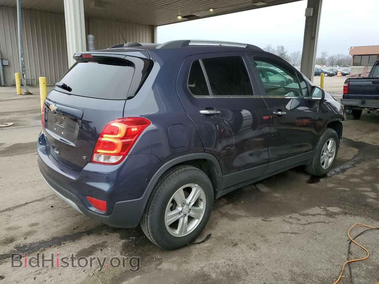 2019 CHEVROLET TRAX - VIN: 3GNCJPSB3KL268605 - Фото 3