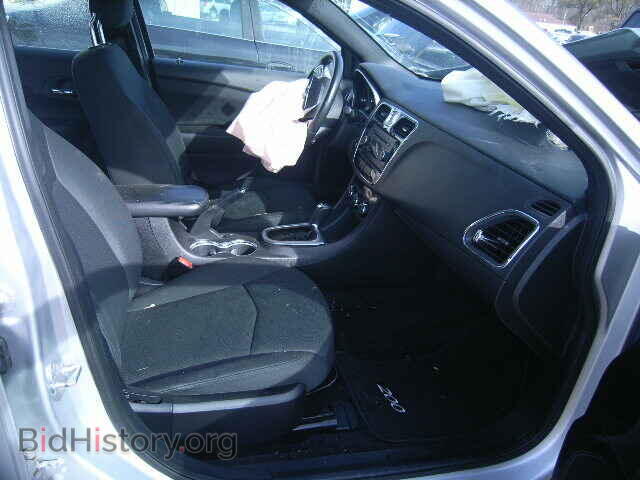 2011 CHRYSLER 200 - VIN: 1C3BC1FG8BN539079 - Фото 5