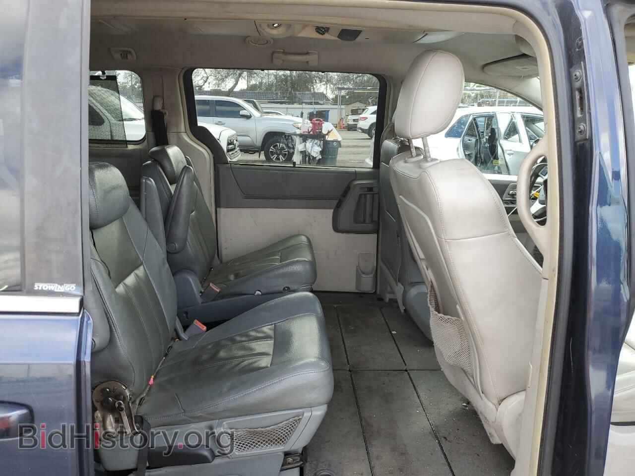 2008 CHRYSLER MINIVAN - VIN: 2A8HR54P38R804090 - Фото 11