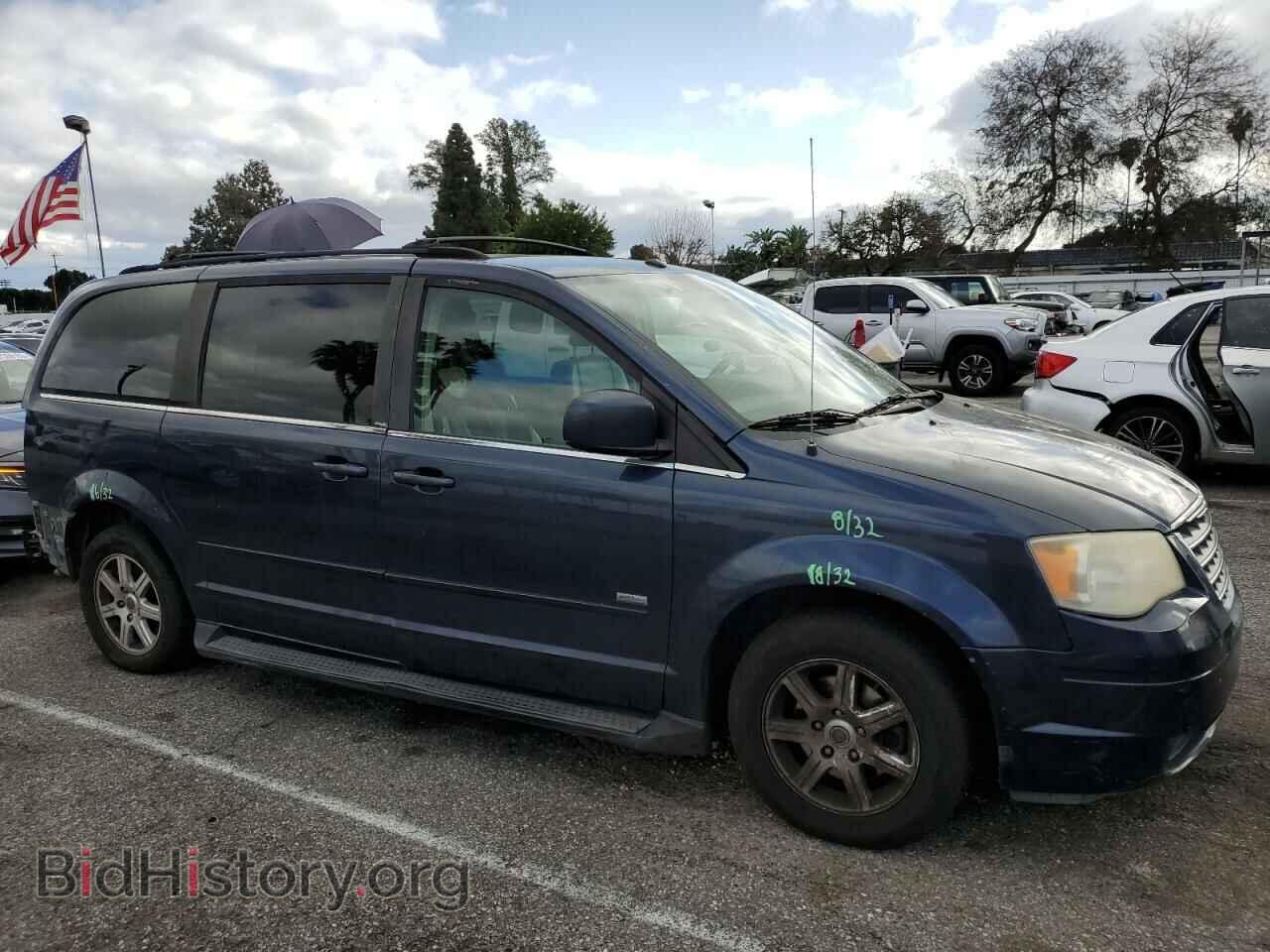 2008 CHRYSLER MINIVAN - VIN: 2A8HR54P38R804090 - Фото 4