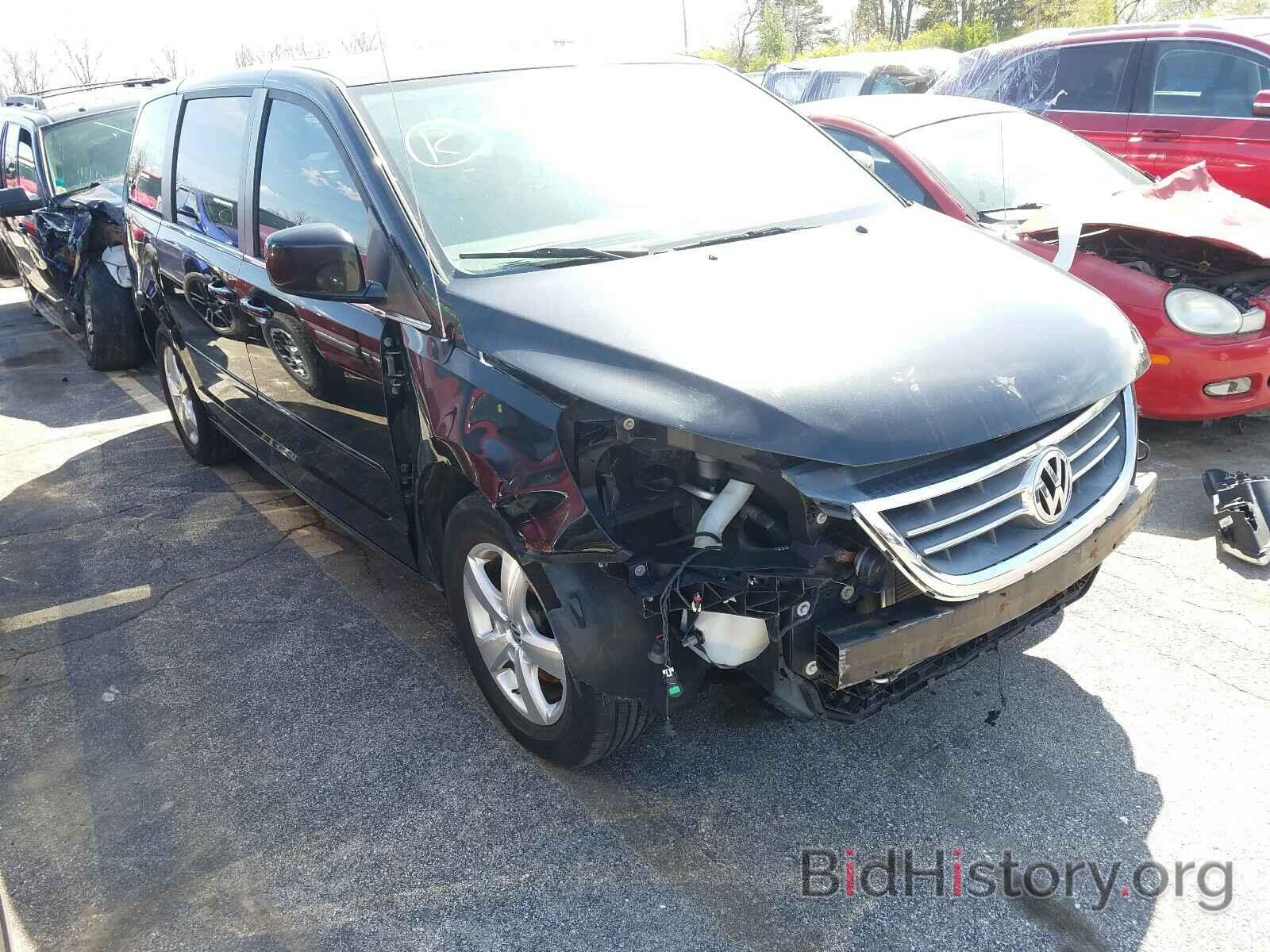 Photo 2V4RW3D14AR324723 - VOLKSWAGEN ROUTAN 2010