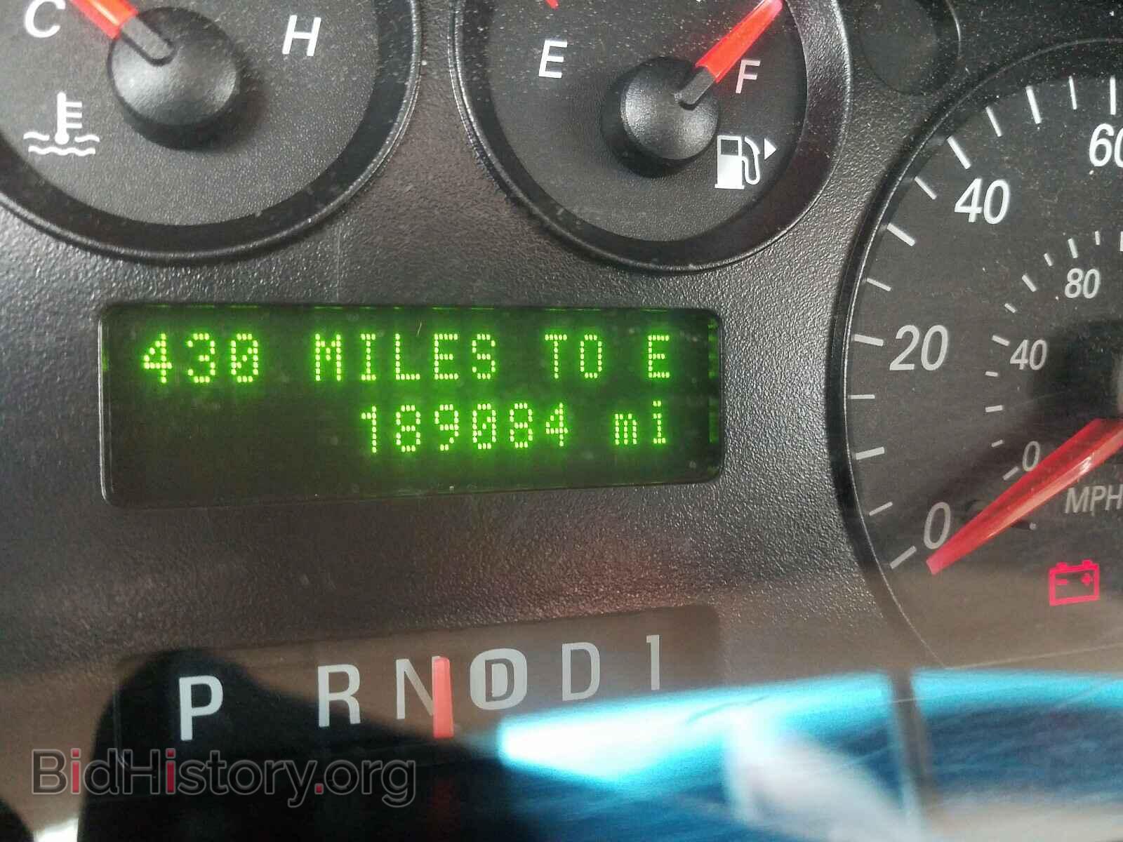 2005 FORD TAURUS - VIN: 1FAFP53U45A176610 - Фото 8