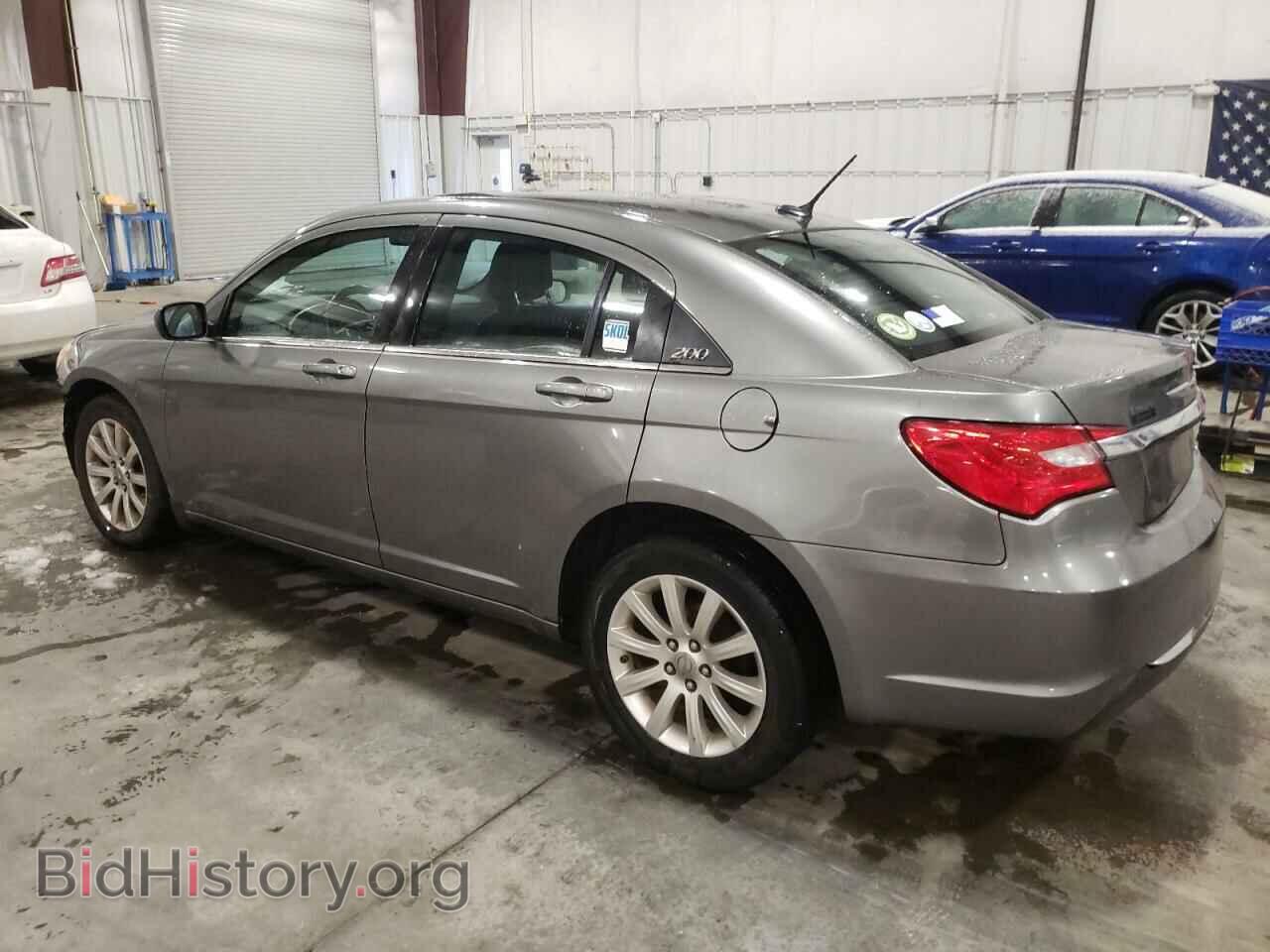 2013 CHRYSLER 200 - VIN: 1C3CCBBBXDN762988 - Фото 2
