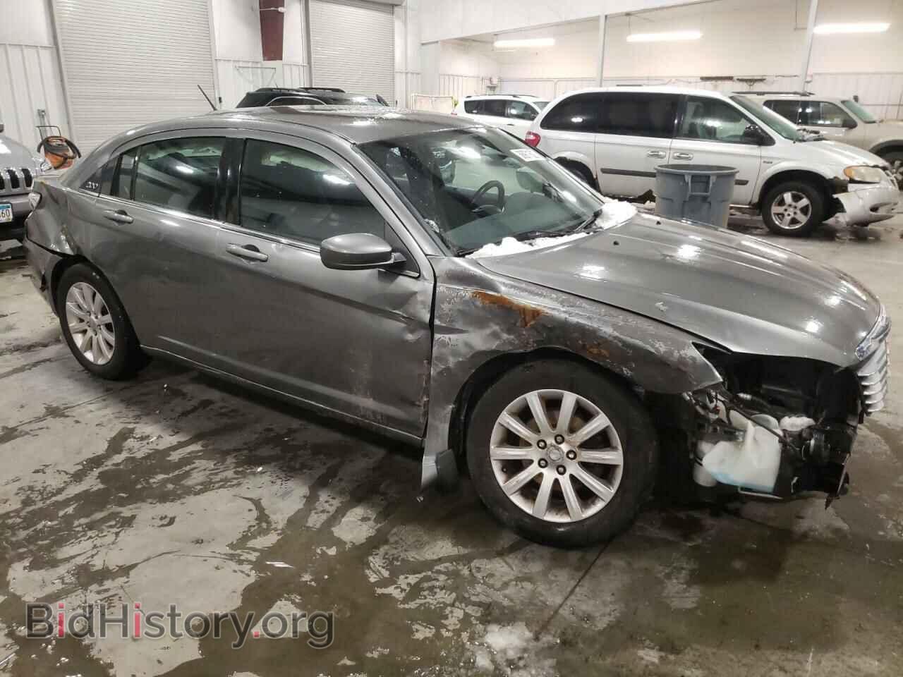 2013 CHRYSLER 200 - VIN: 1C3CCBBBXDN762988 - Фото 4