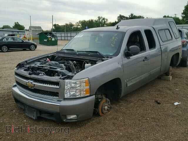 2008 CHEVROLET SILVERADO - VIN: 2GCEK19J381104256 - Photo 2
