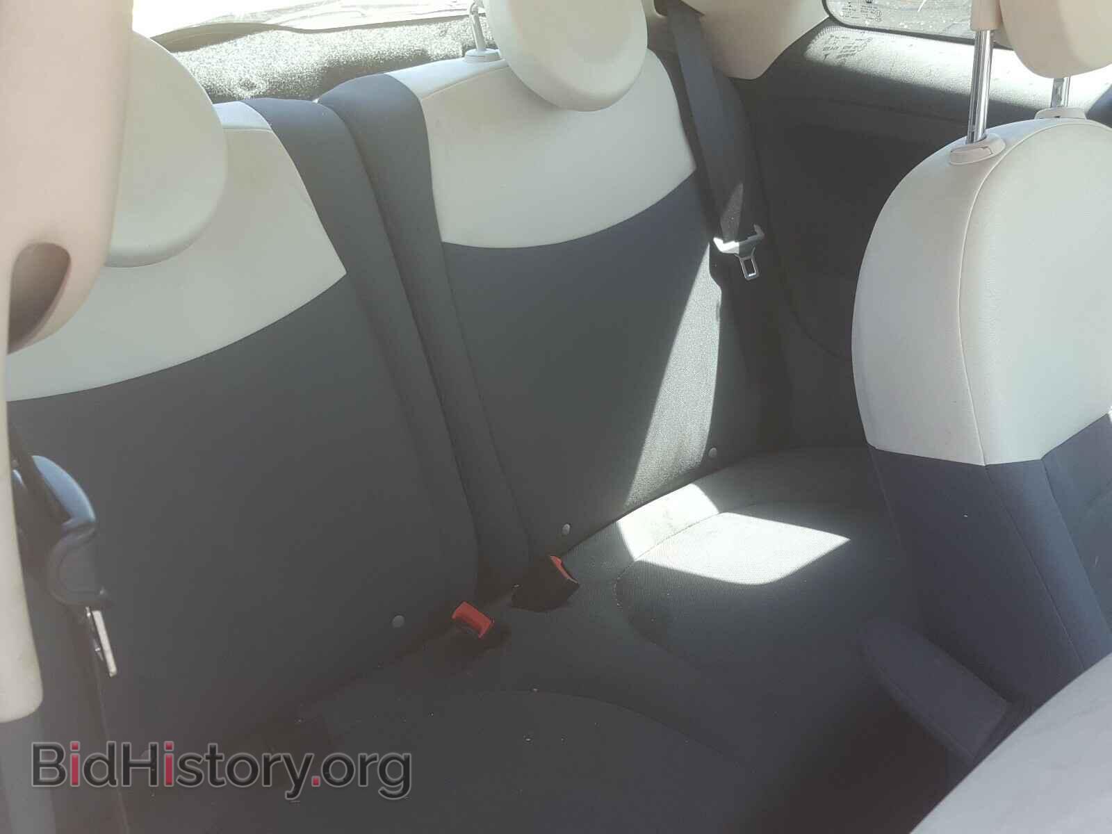 2015 FIAT 500 - VIN: 3C3CFFAR9FT509077 - Фото 6