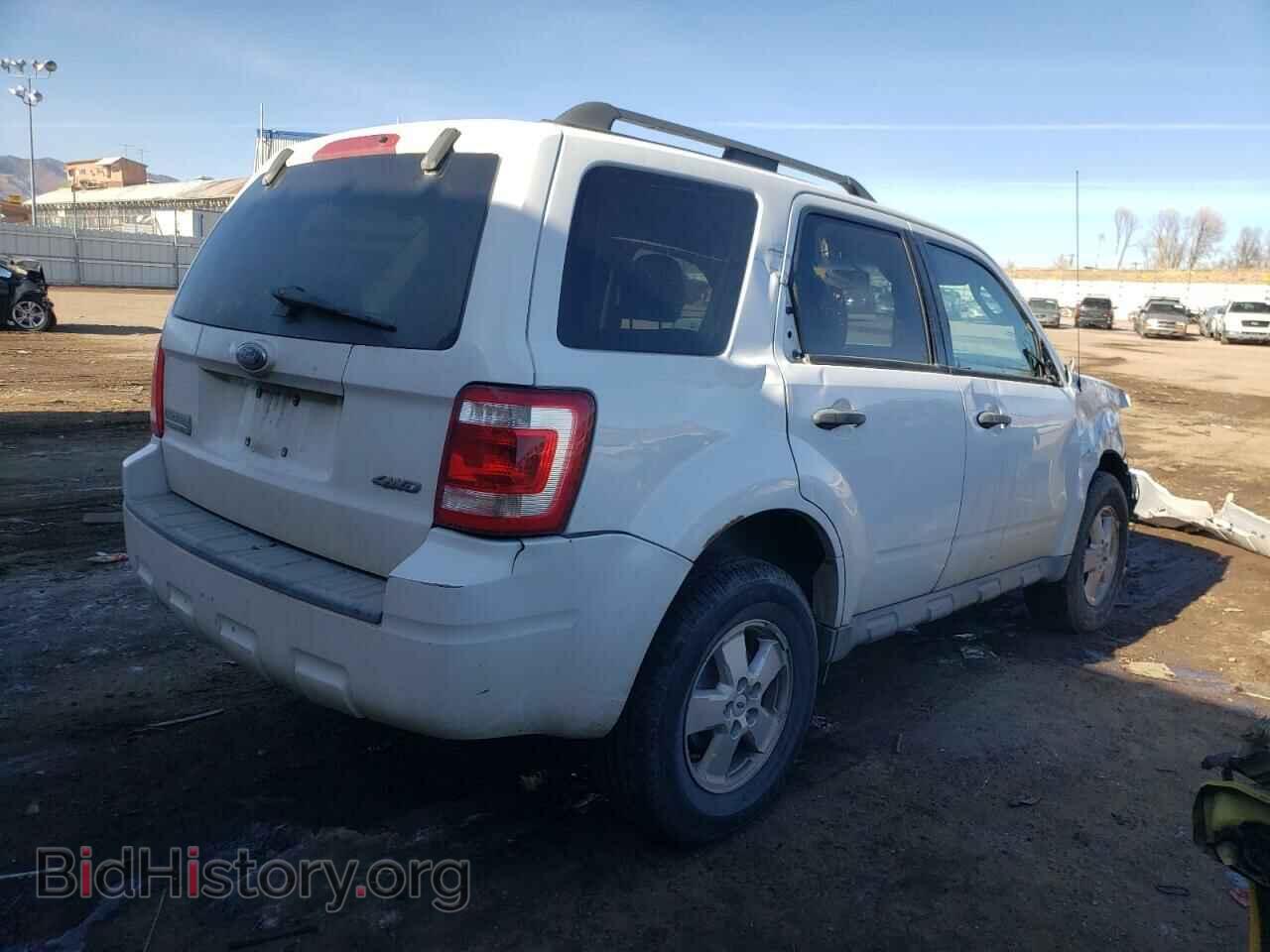 2009 FORD ESCAPE - VIN: 1FMCU93G29KB03979 - Фото 3
