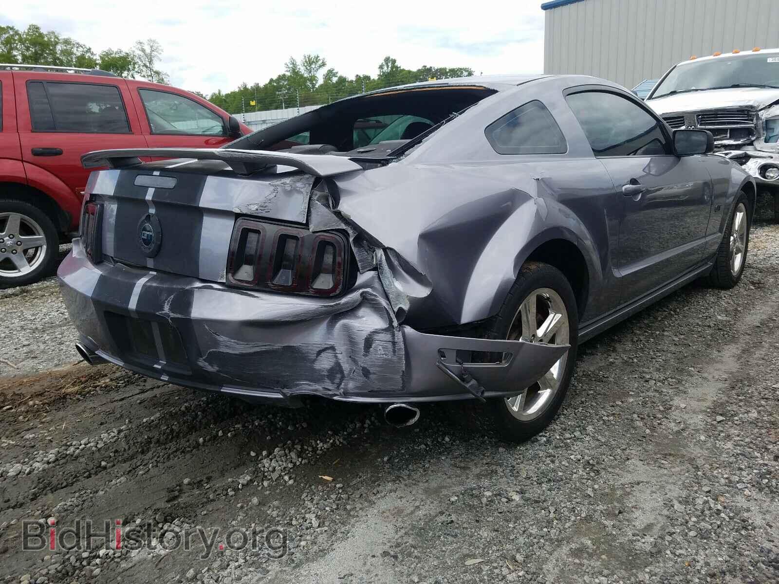 2007 FORD MUSTANG - VIN: 1ZVHT82H275300256 - Фото 4