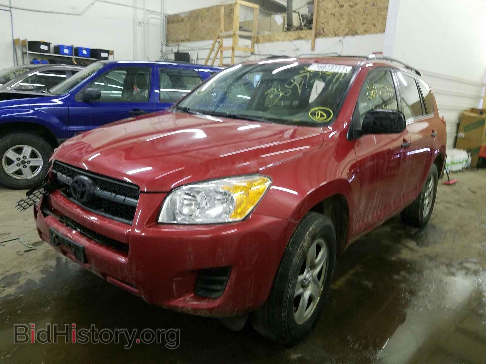 2011 TOYOTA RAV4 - VIN: 2T3BF4DV9BW176807 - Фото 2