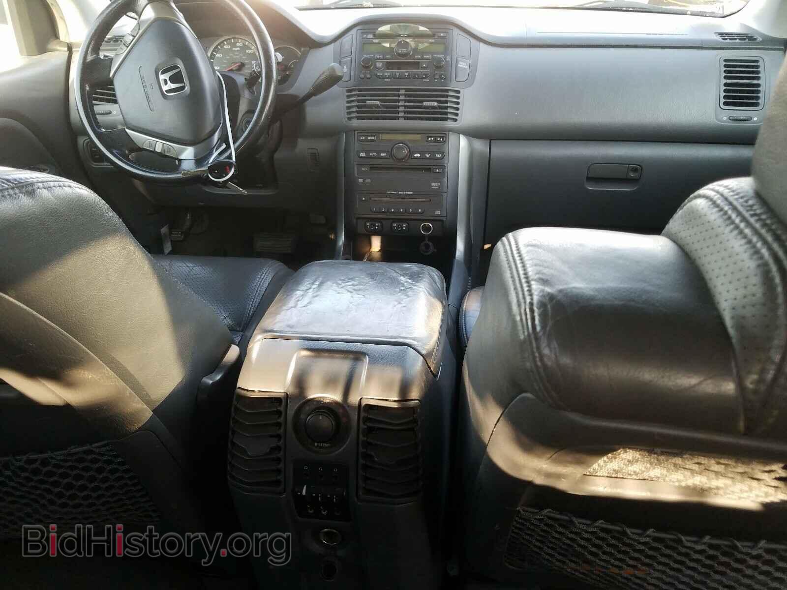 2005 HONDA PILOT - VIN: 5FNYF18645B057892 - Фото 9