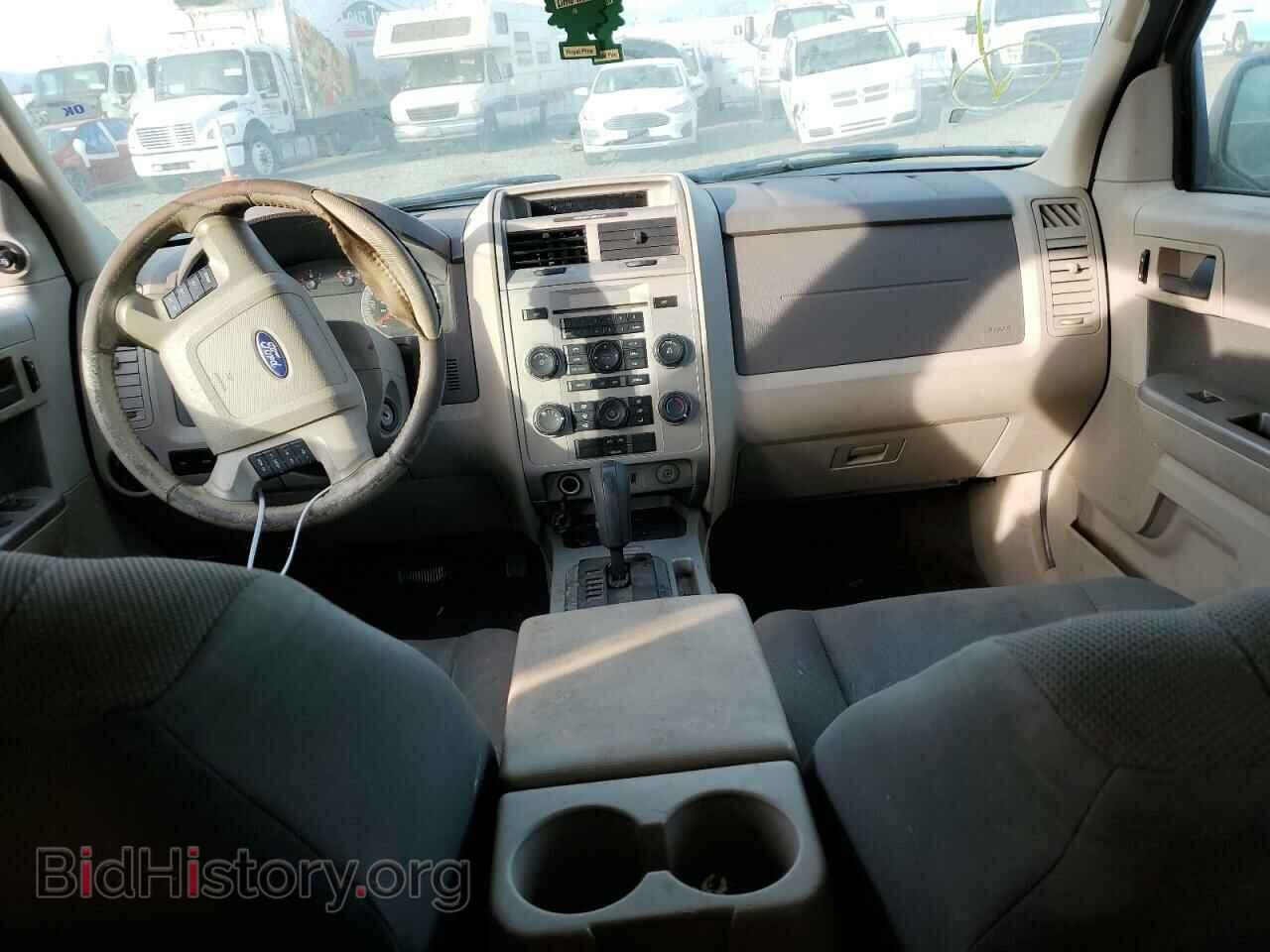 2009 FORD ESCAPE - VIN: 1FMCU03789KA30497 - Фото 8