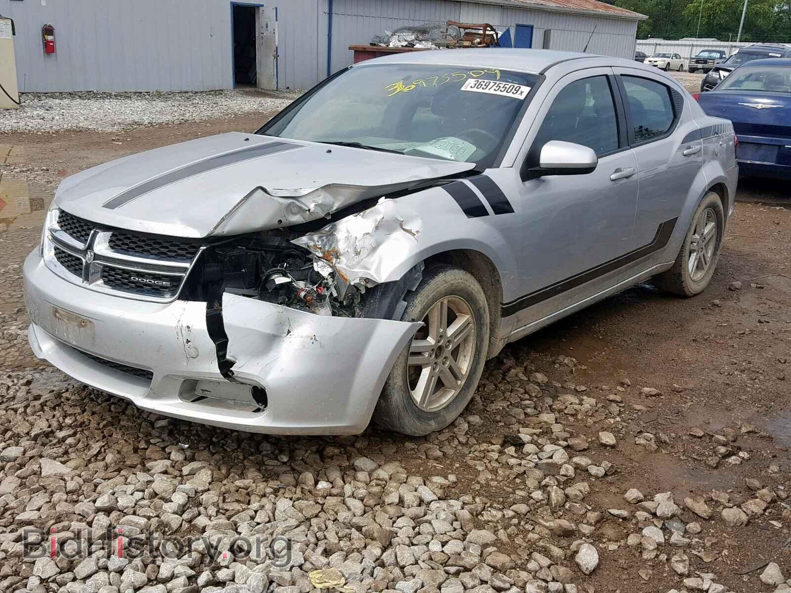 2011 DODGE AVENGER - VIN: 1B3BD1FB7BN542196 - Photo 2