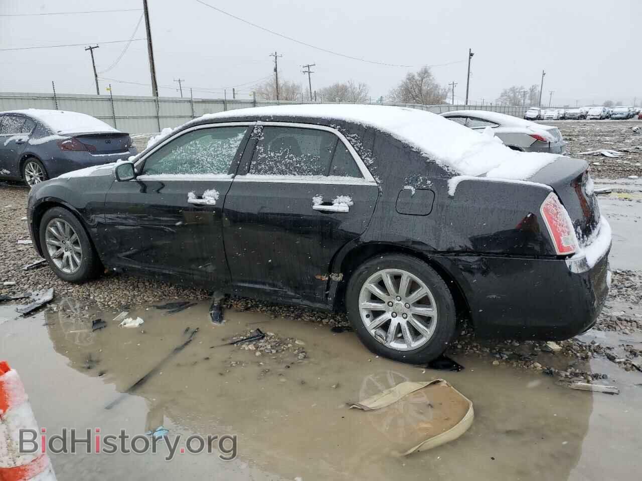 2012 CHRYSLER 300 - VIN: 2C3CCACG1CH265775 - Фото 2